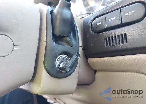 2005 Ford Expedition Eddie Bauer/King Ranch z USA, uszkodzony, nr VIN 1FMFU17535LB10953